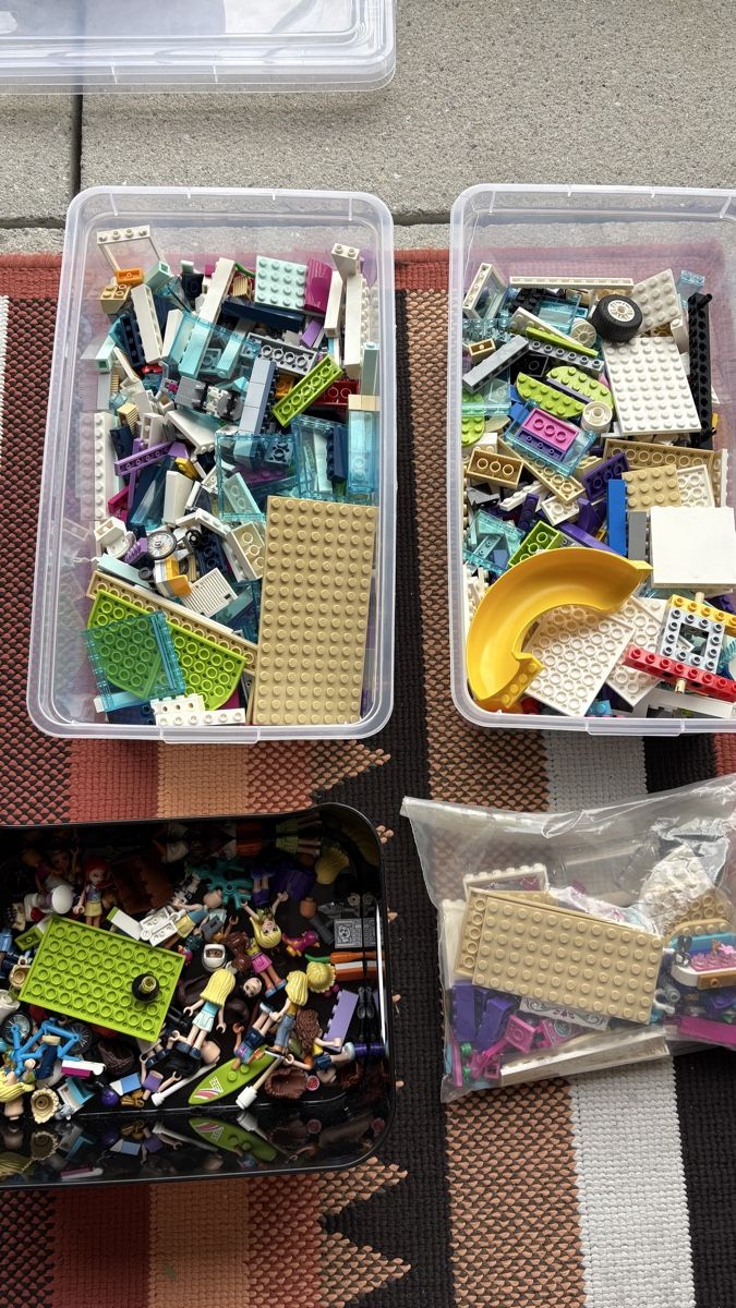 Lego Giocattoli: 15 Sets Lego Friends – Usato da Bern venduto da Fonky 2