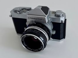 Nikon Nikkormat FT Chrom + Nikkor 50mm f/2