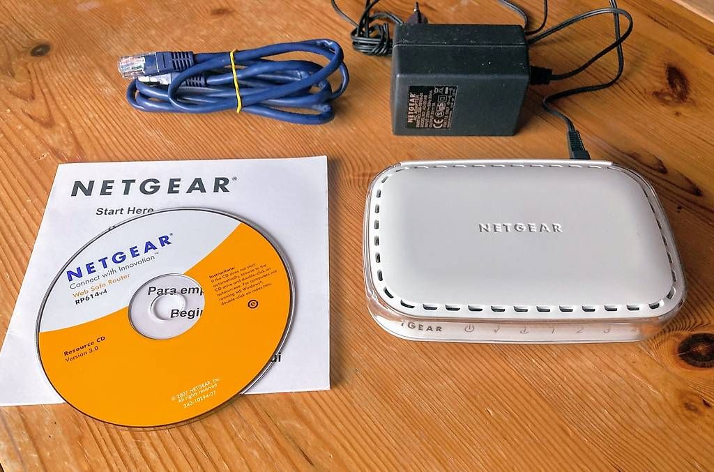 Modems & Routeurs: Netgear Cable Router – D'occasion à Ittigen par Olten2 4