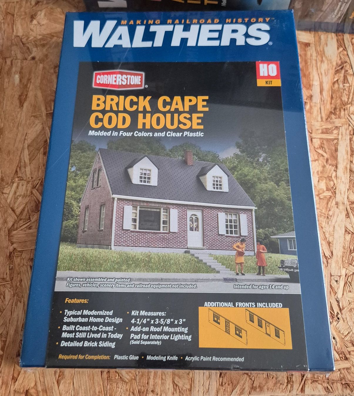 Walthers Trains électriques: Walthers Cornerstone Brick Cape Cod House – Neuf avec emballage d'origine à Nendeln par dresinle