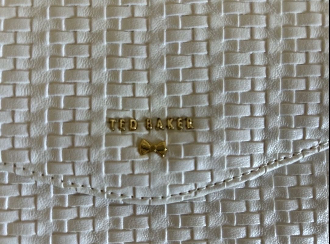 Ted Baker Borse da donna: Ted Baker Tasche ab 1.-  – Nuovo (secondo la descrizione) da Riehen venduto da BESSI17 2