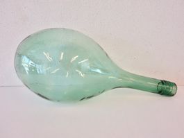 alte Chianti-Flasche ohne Standfläche Ballonflasche Flasche