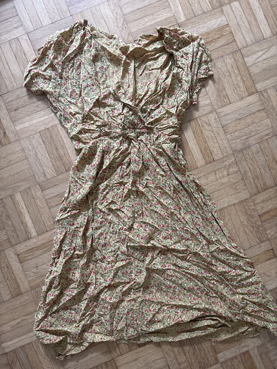 Vestiti: Gelbes luftiges Blumenkleid – Usato da Bern venduto da ser_6vm5