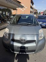 Toyota yaris 1.3