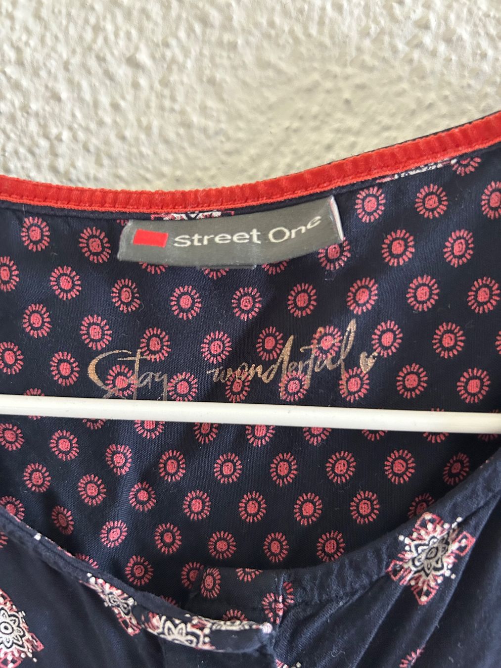 Esprit Camicette: Street One Bluse, Grösse 36, dunkelblau mit Muster – Usato da Ebikon venduto da magdasophia 1