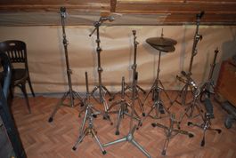 Schlagzeug und Teile, Remo. Imperial, Paiste, Sabian, Link