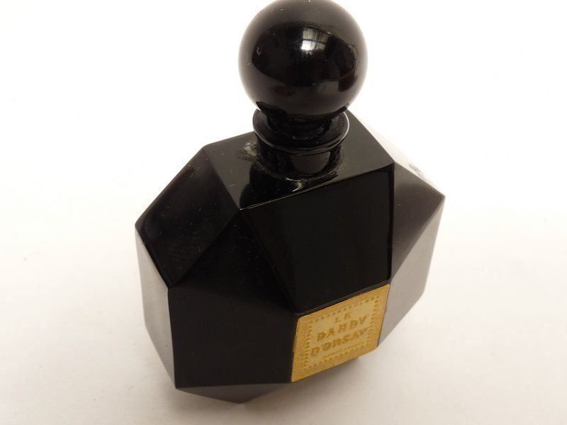 Flaconi: BACCARAT Flacon parfum Le Dandy D'ORSAY – Usato da Vandoeuvres venduto da Dom-Tom 2