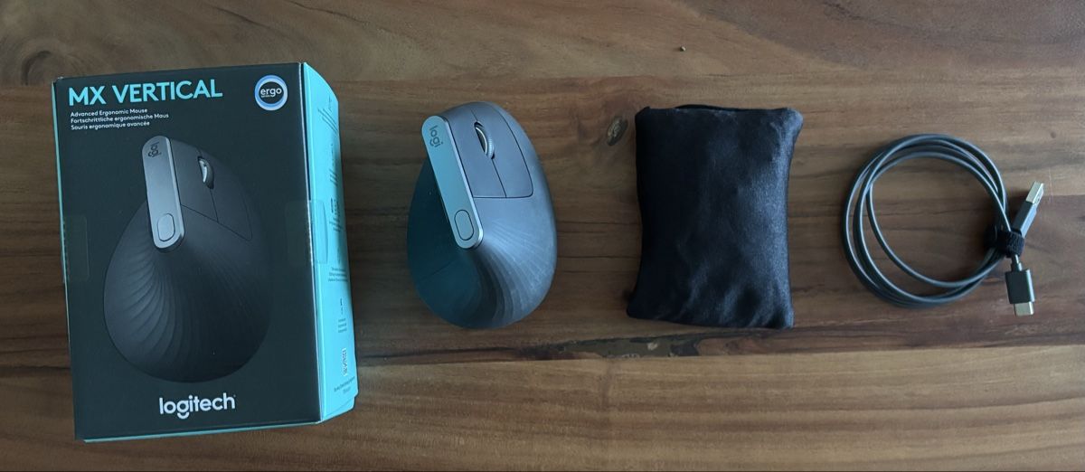 Logitech Maus: Logitech MX vertical mouse  – Gebraucht aus Zürich von ros_8hfr