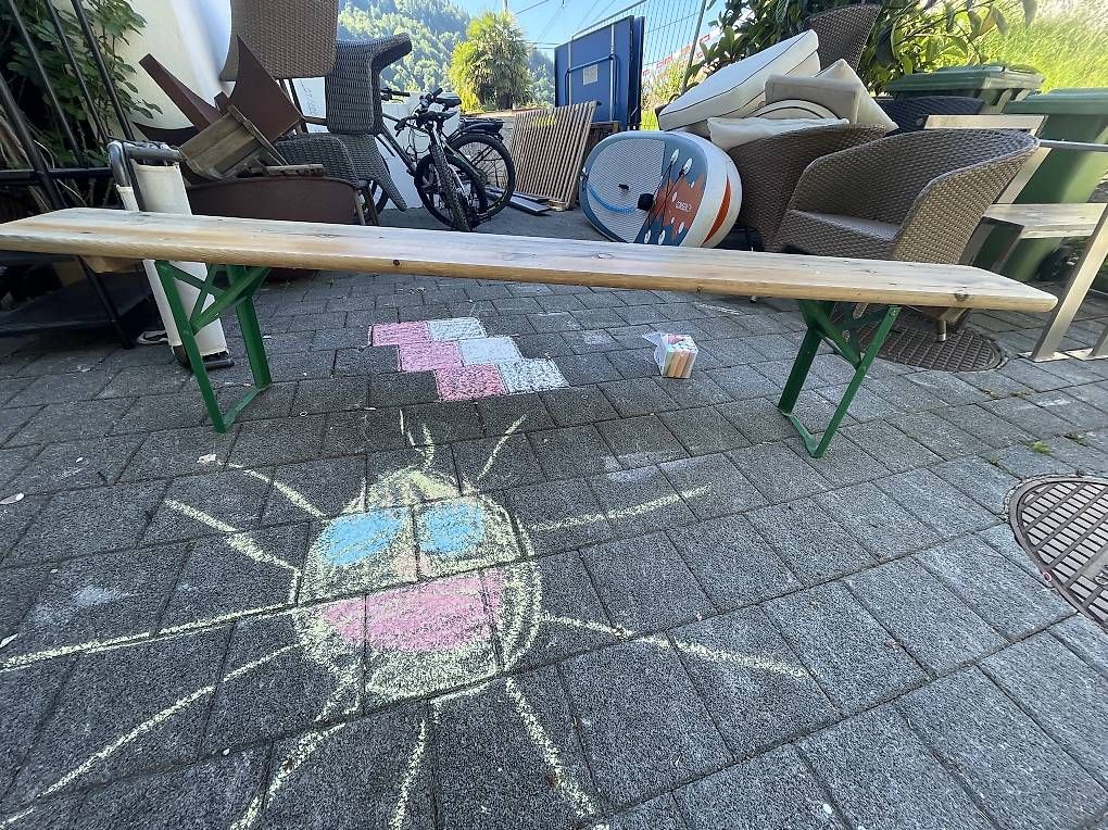 Set tavolo e sedie: Bierzeltgarnitur  – Usato da Oberwil b. Zug venduto da cr7_2kg6 1
