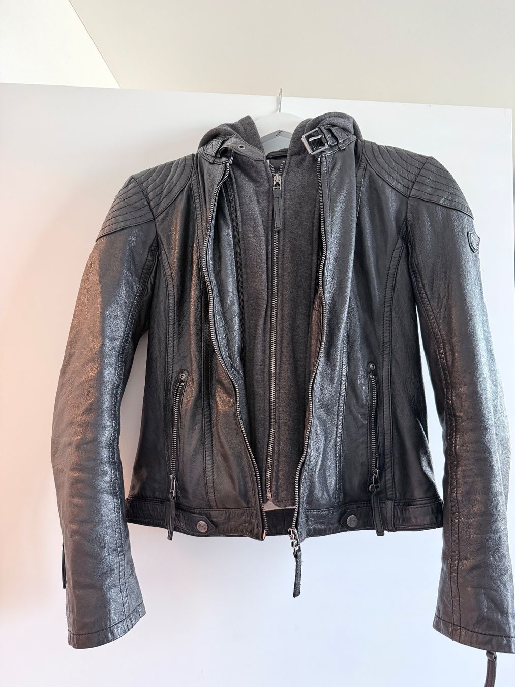 Giacche: Gipsy Lederjacke mit Kapuze – Usato da Dietikon venduto da rob_s6wl