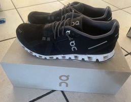 ON Cloud Laufschuhe schwarz Damen Grösse 40 guter Zustand