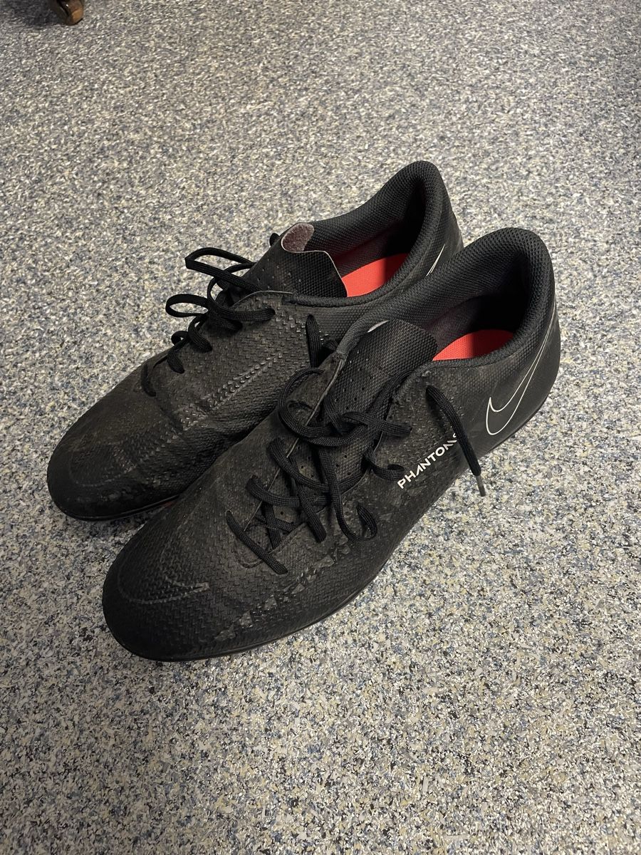 Nike Scarpe da uomo: Nike Phantom Gt Fussballschuh – Usato da Wahlendorf venduto da CmsFamily