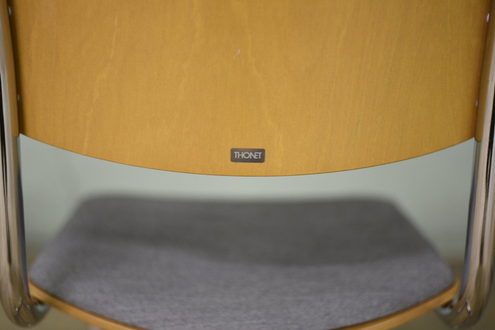 Thonet Sedie: Designer Stühle Thonet S 43 PVF – Usato da Lichtensteig venduto da UsedIN 4