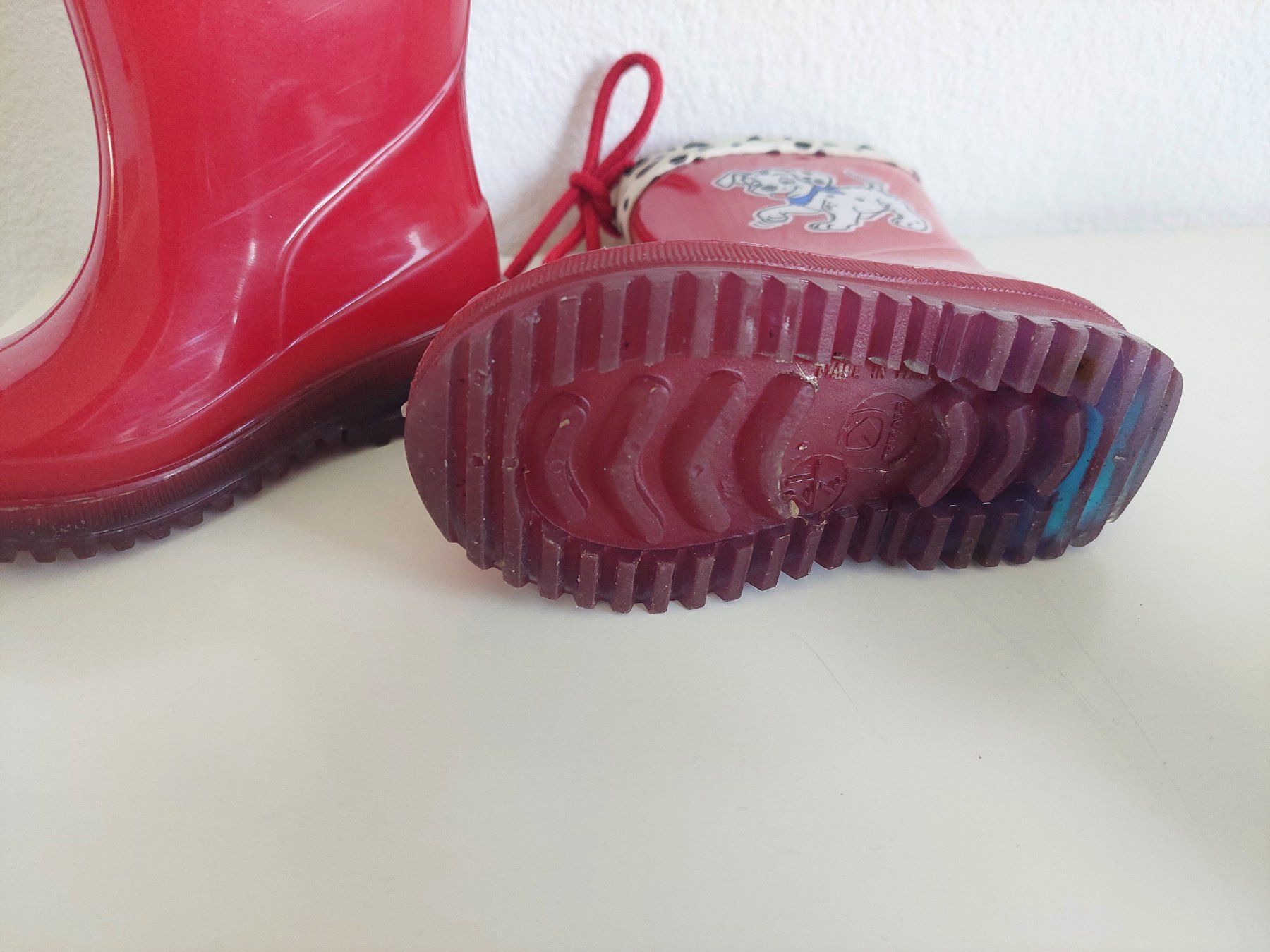 Schuhe für Jungen: ROTE DALMATINER GUMMISTIEFEL GR. 21 – Gebraucht aus Münchenstein von Strupfi 2