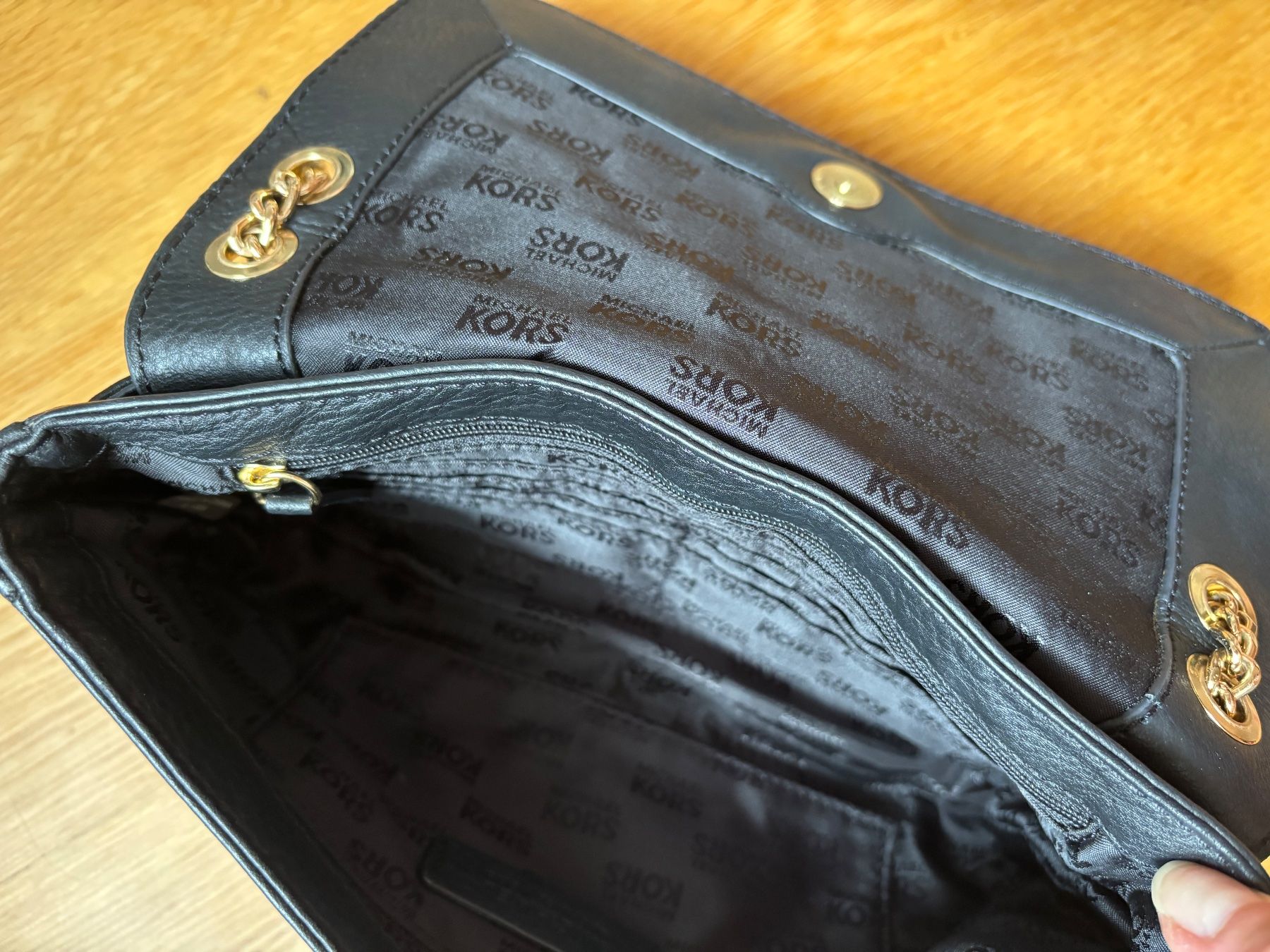 Michael Kors Borse da donna: Handtasche Michael Kors schwarz – Usato da Uetikon am See venduto da ansi2601 6