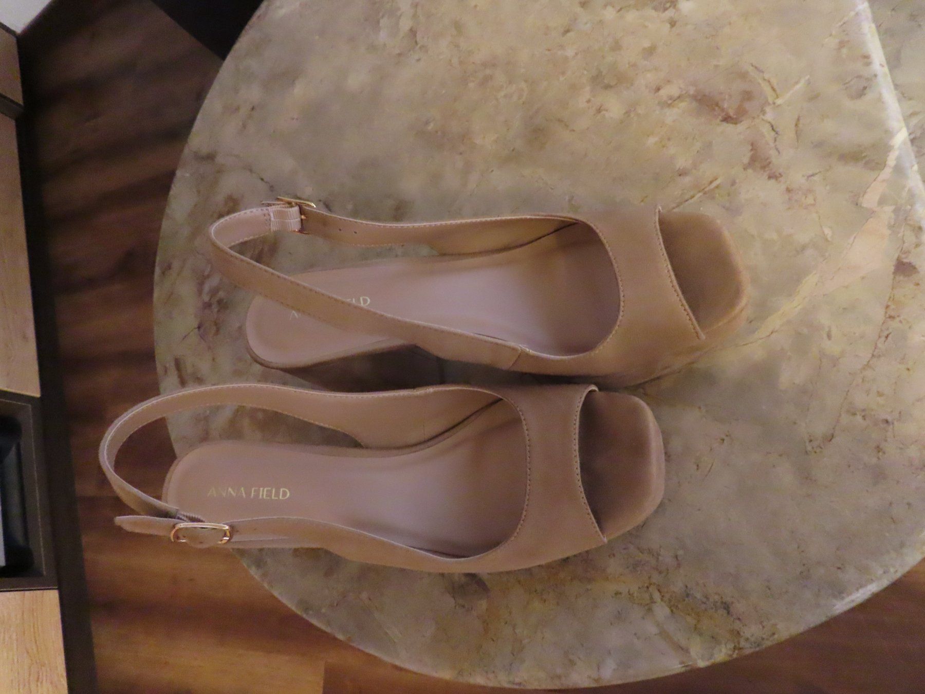 Anna Field Scarpe da donna: Sandales Anna Field – Usato da Le Locle venduto da tra_6s58 1