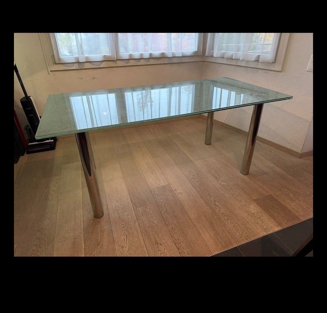 Conforama Tavoli: Table en verre – Usato da Lausanne venduto da Tounitz