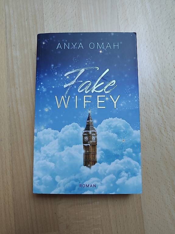 Bücher: Buch "Fake Wifey" – Gebraucht aus Kloten von chr_rmr