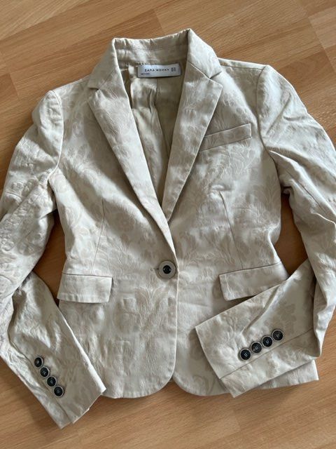 Zara Jacken: Jacke Zara XS wie neu – Gebraucht aus Wabern von adamovski