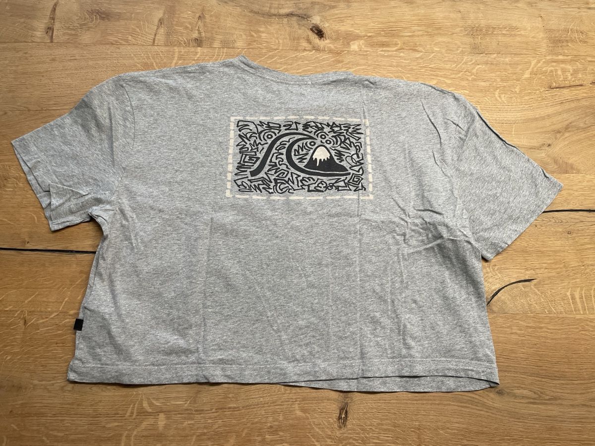 Quiksilver T-shirt: QuickSilver Shirt – Usato da Thun venduto da nie_8v9b 1