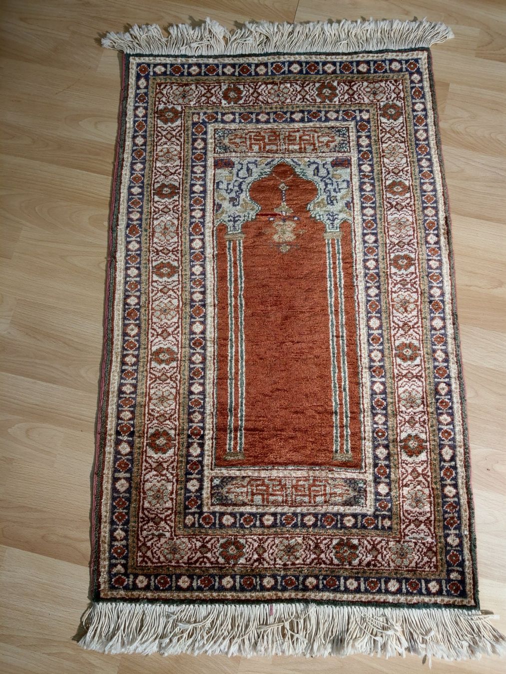 Tappeti: Kleiner Wandteppich Kayseri Flosh Seide – Nuovo (secondo la descrizione) da Horgen venduto da ilanist