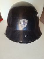 Antiker Schweizer Armee Militär Helm mit geschlossenem Band