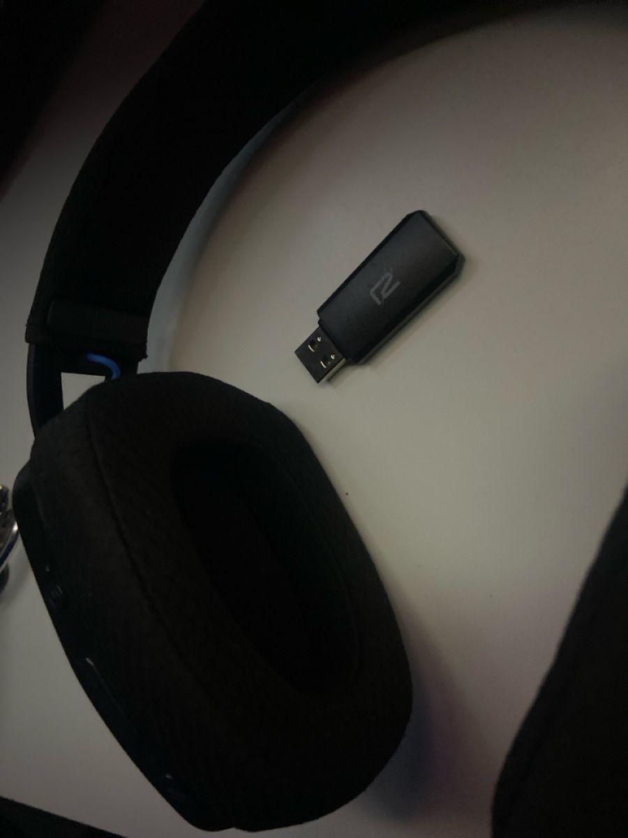 Logitech Casques audio: Casque logitec en tres bon etat – D'occasion à Ste-Croix par Elsa_illigo 1
