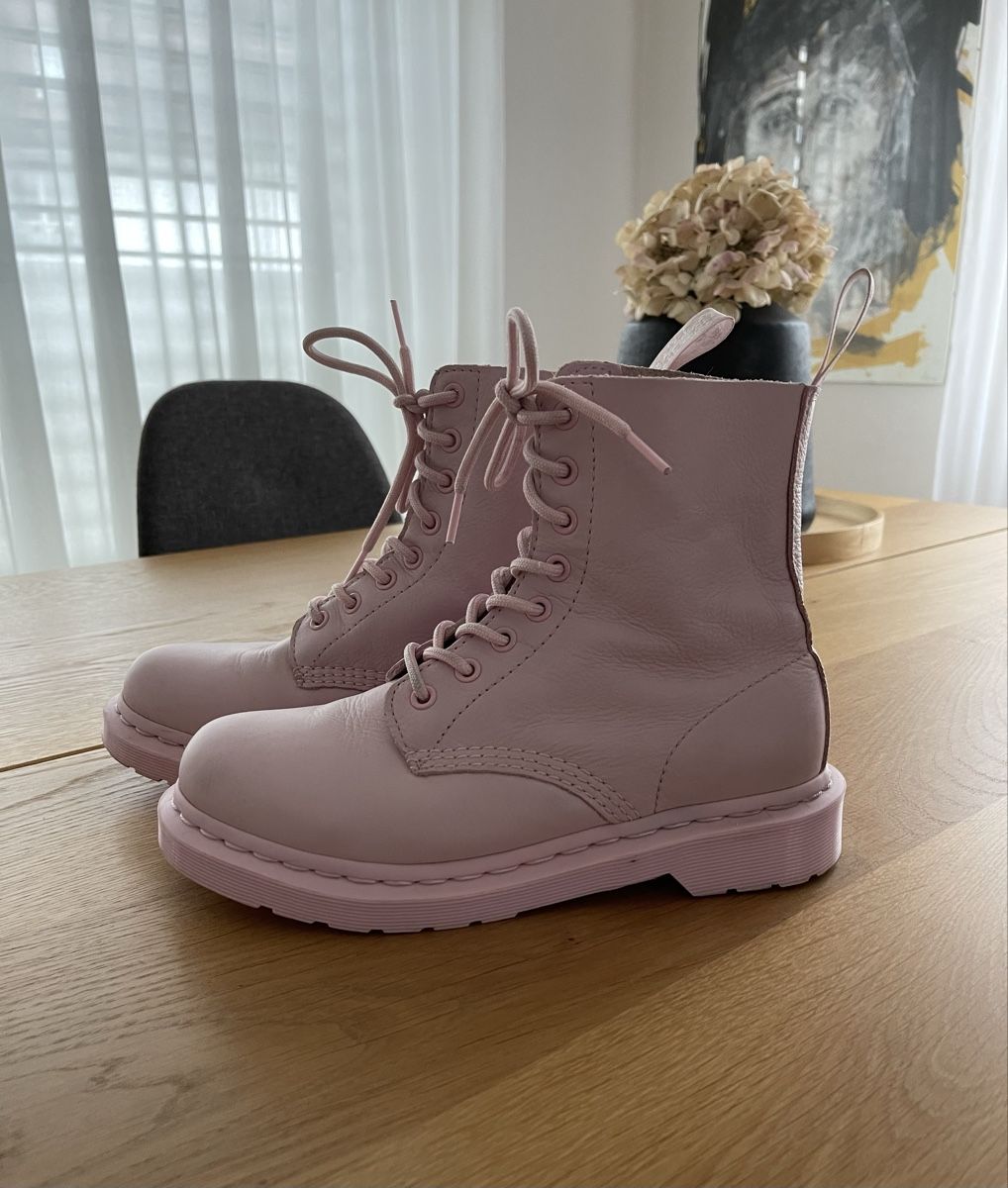Dr. Martens Scarpe da donna: Dr. Martens, hellrosa, Gr. 38 – Usato da Roggwil TG venduto da MiryamM 4