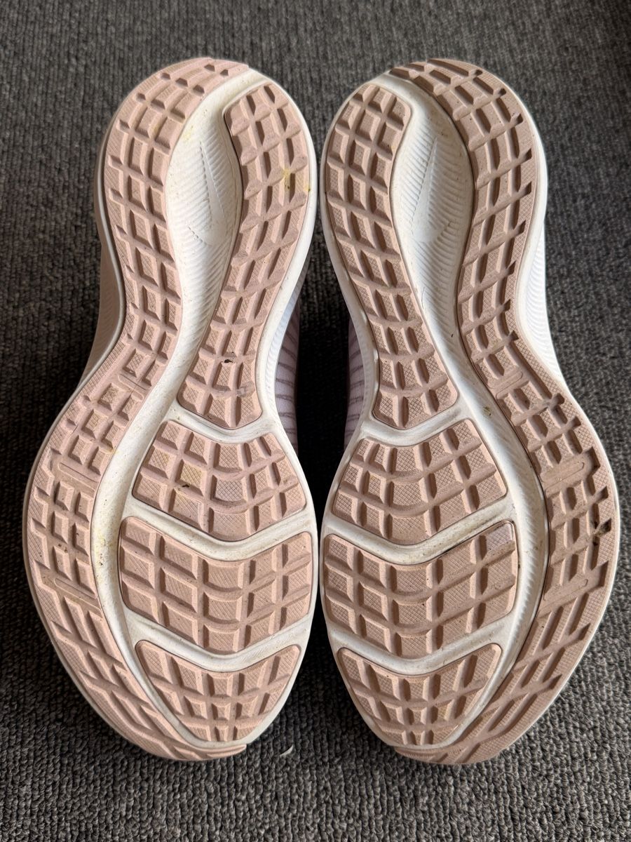 Nike Damenschuhe: Nike Downshifter 11 femmes taille 38 – Gebraucht aus Bulle von LeMoleson 4