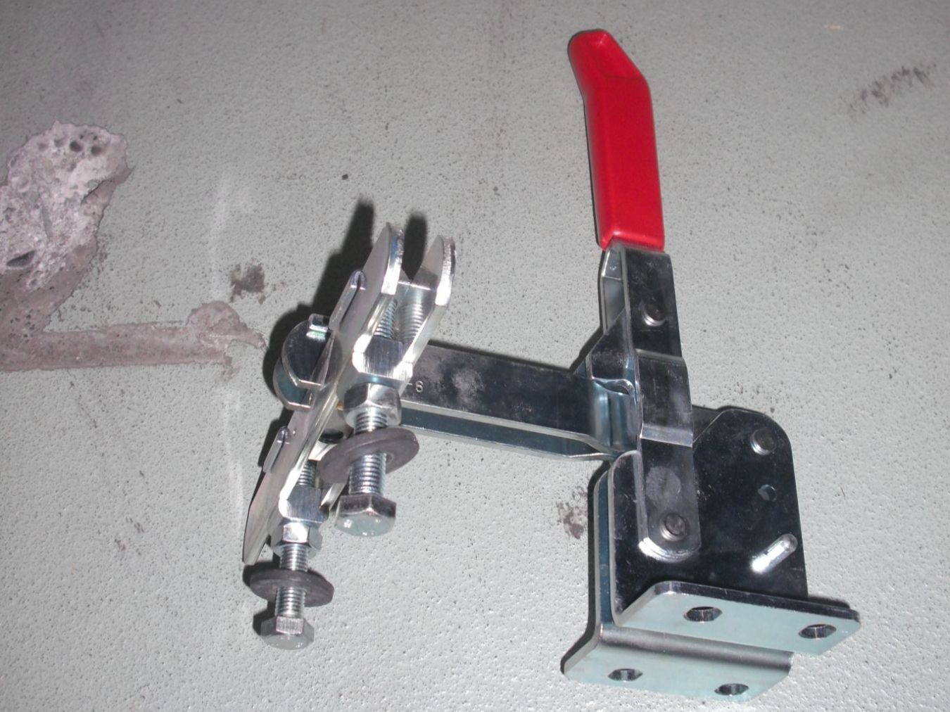 Accessori Trattori &Veicoli agricoli: AMF Senkrechtspanner 6800-6 mit Schwenkarm, Spanner – Usato da Koblenz venduto da 70tschibu 1