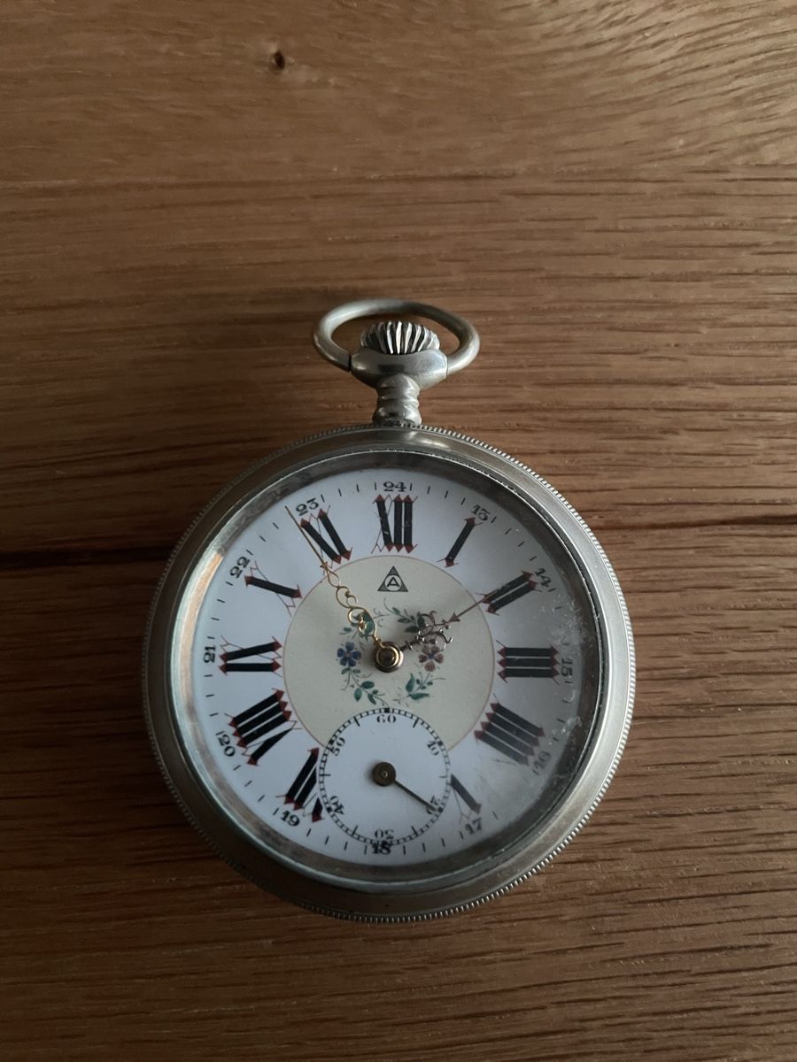 Orologi: Sackuhren 6Stk plus Ketten – Usato da Huttwil venduto da boumi06 2