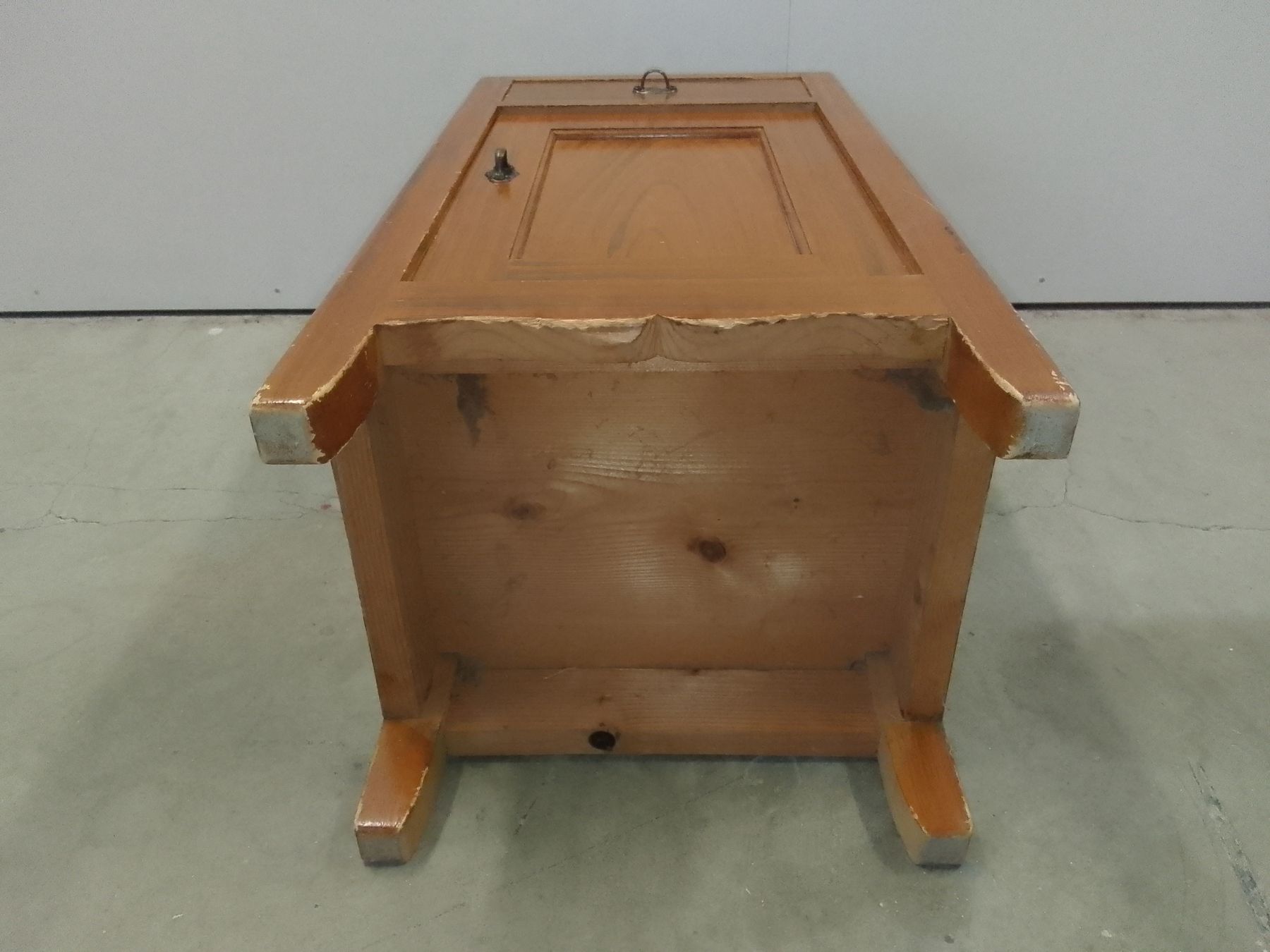 Comodini: Nachttischli Holz/Marmor, mit Schublade. – Usato da Trubschachen venduto da Caddy8 6