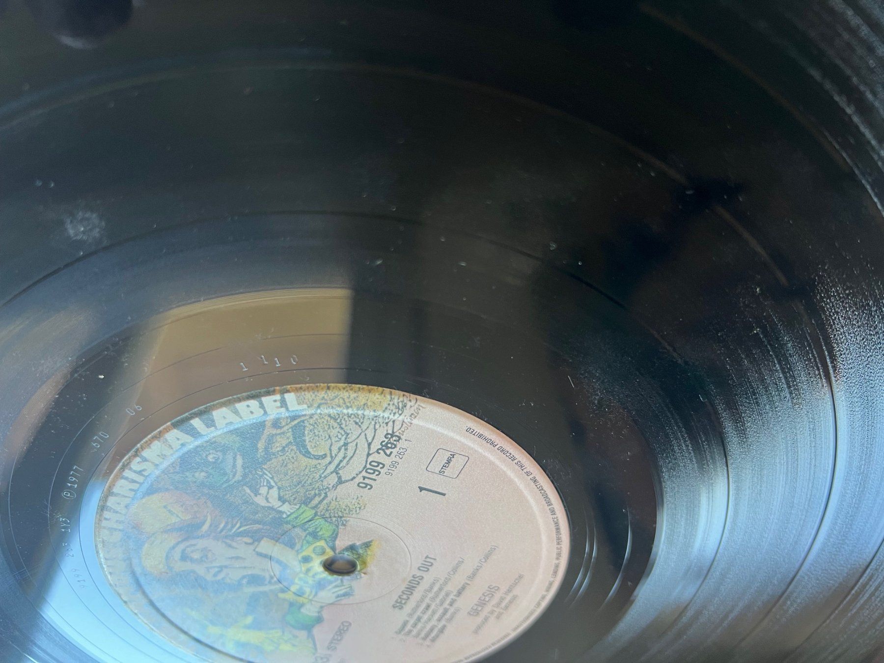 Dischi in vinile: Genesis Seconds Out Vinyl LP – Usato da Pieterlen venduto da Plasticbox 2