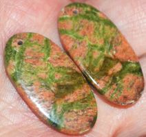 Anhänger Set L-4199 – 1 Paar Unakit Cabochon gelocht für Ohr