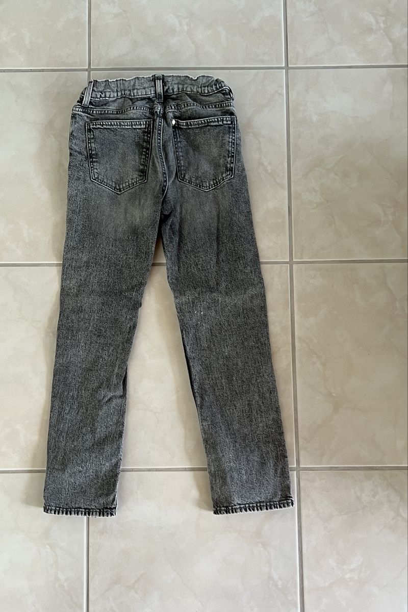 H&M Pantalons: Jeans, Gr. 146 – D'occasion à Wallisellen par SPKWichtel 1
