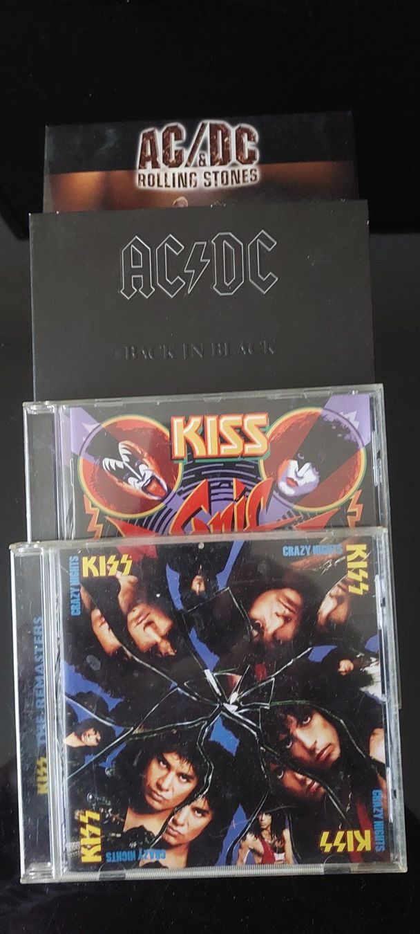 CD: CD KISS +CD AC/DC – Usato da Altstätten SG venduto da sab_pwh6