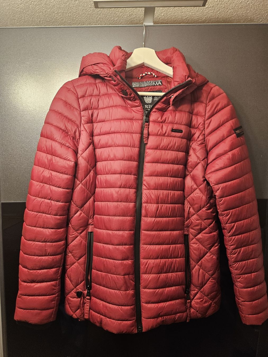 Jacken: Marikoo Jacke – Neu (gemäss Beschreibung) aus Stalden (Sarnen) von jen_f2d2 1