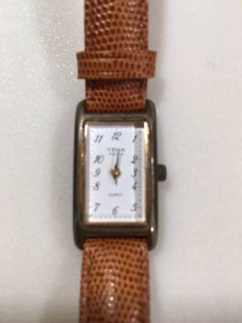 Montre Vintage YEMA Femme Années 60 - Plaqué Or 20 Microns, Bracelet Milanais Intégré - Occasion Très Bon état