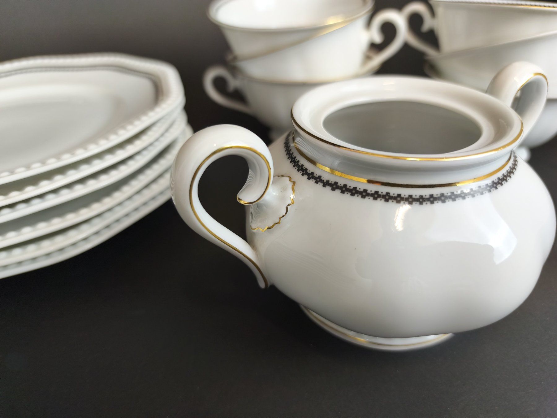 Rosenthal Set di piatti: ROSENTHAL BAVARIA - Teeservice weiss – Usato da Schaffhausen venduto da Restwert_SH 5