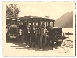 Fotografie Bus MAN und Daimler Benz, Aut