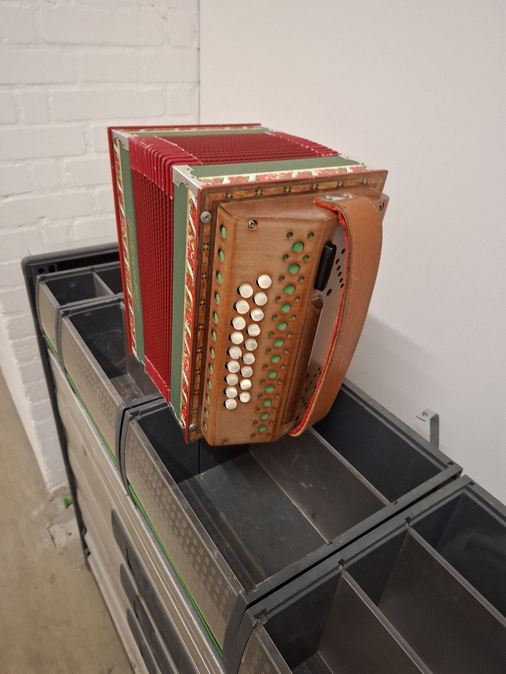 Strumenti musicali: zuger orgeli – Usato da Villeneuve venduto da BibiVintage 4