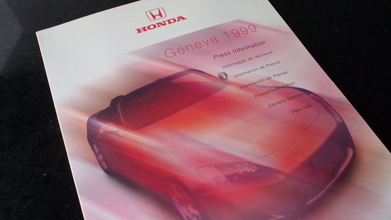 Honda Documenti: Honda Pressemappe 1999 – Usato da Zofingen venduto da sosalinos01
