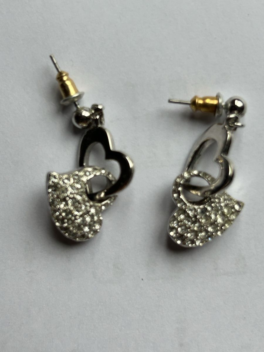 Ohrringe & -stecker: Earring Collection - 7 Pairs for Every Occasion – Gebraucht aus Genève von Noemie.wrmsi 5