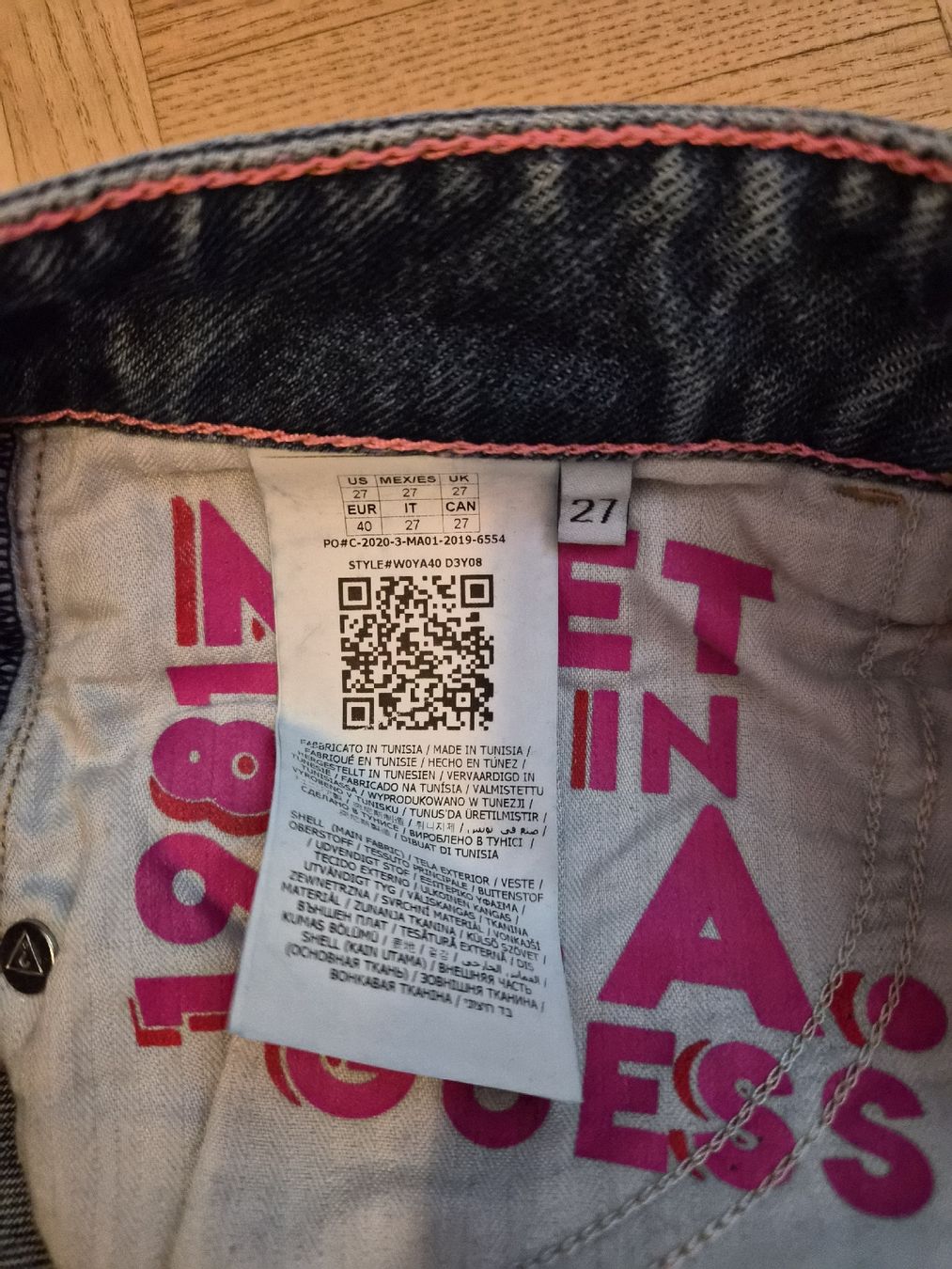 Guess Jeans: Guess Jeans – Nuovo (secondo la descrizione) da Dietikon venduto da sereina82 2