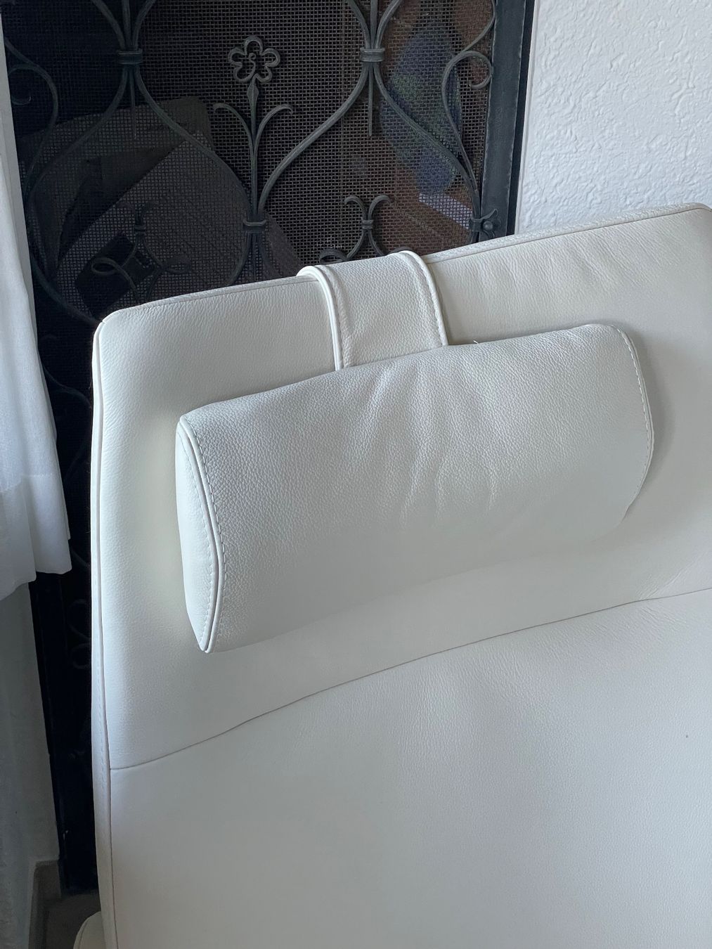 Pfister Poltrone: Sessel Lotus – Usato da Spiez venduto da demiseum 2