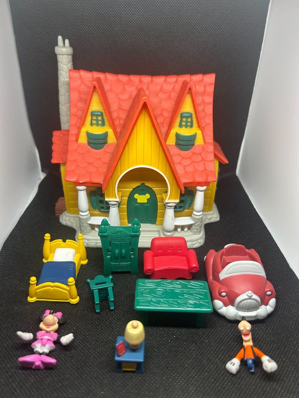 Disney Giocattoli: Disney Mickey Mouse House – Usato da Lausanne venduto da Retro-geek