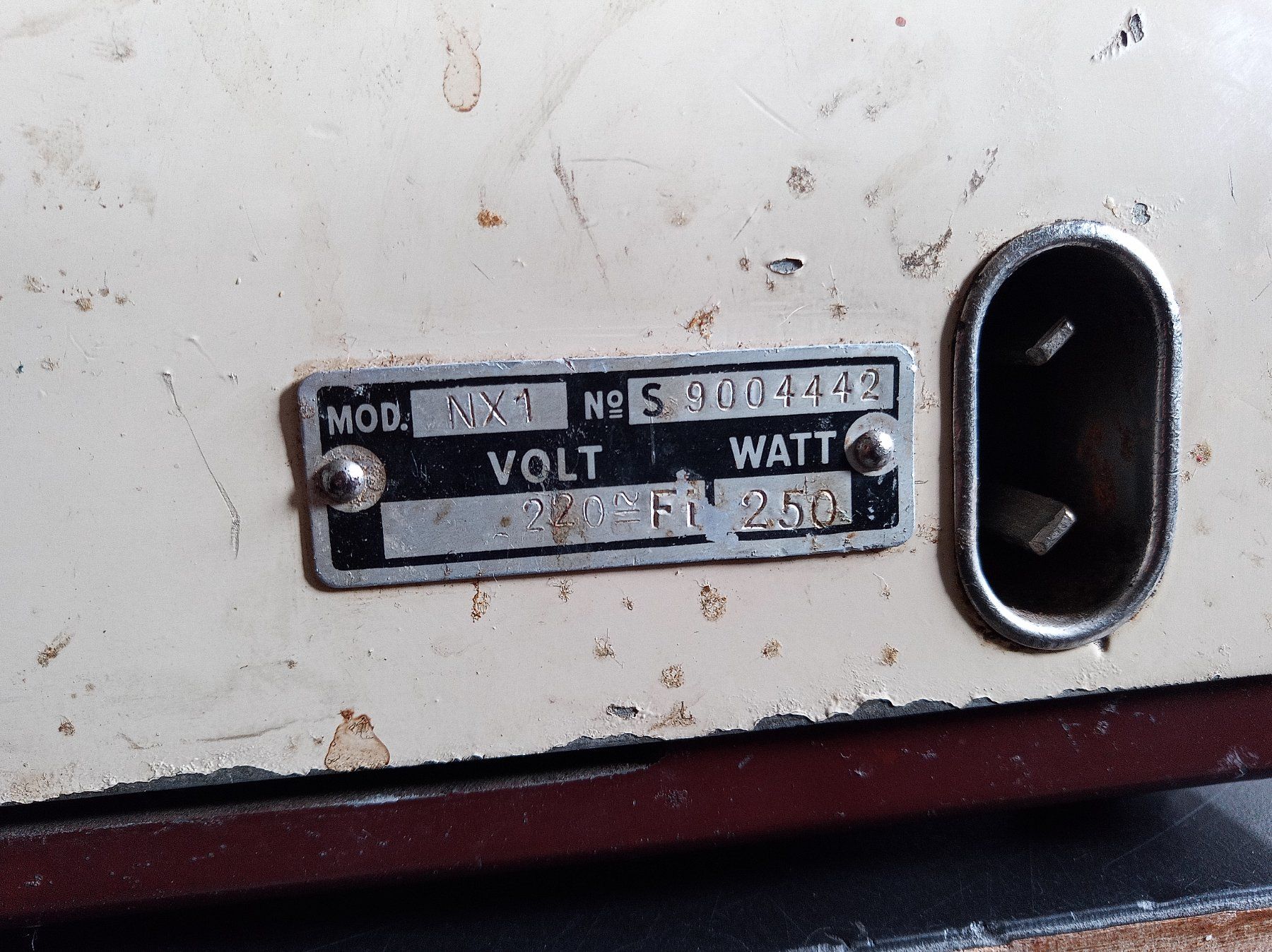 Electrolux Elettrodomestici da cucina: 1940 Electrolux Küchen Maschine Assistent Schweden – Usato da Reiden venduto da Zofi-Brocki 3