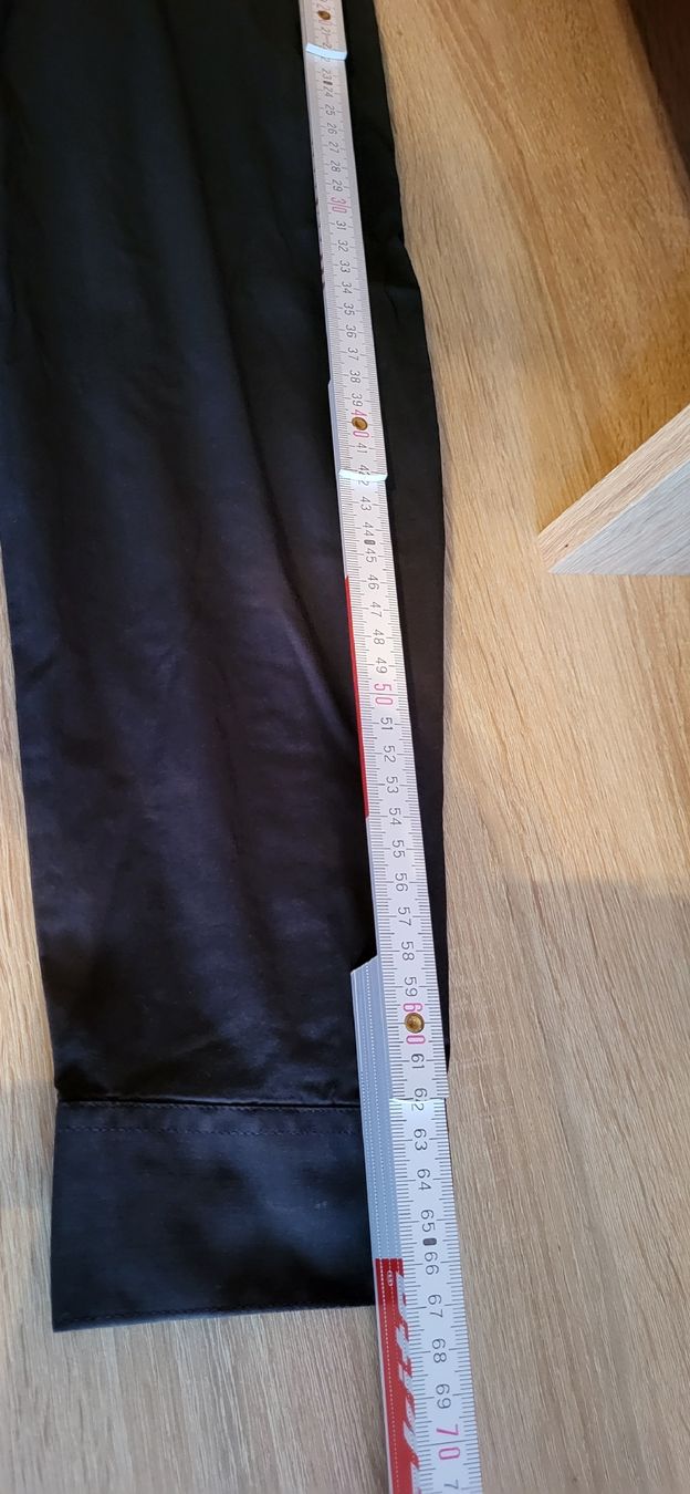 H&M Camicie: Herrenhemd, Stretch vorne gerafft gr. L schwarz – Usato da Schweizersholz venduto da fuchs06 6