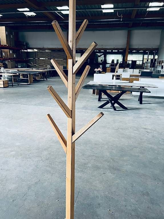 Porte manteau: Kleiderständer – D'occasion à Amriswil par ViolaM 2