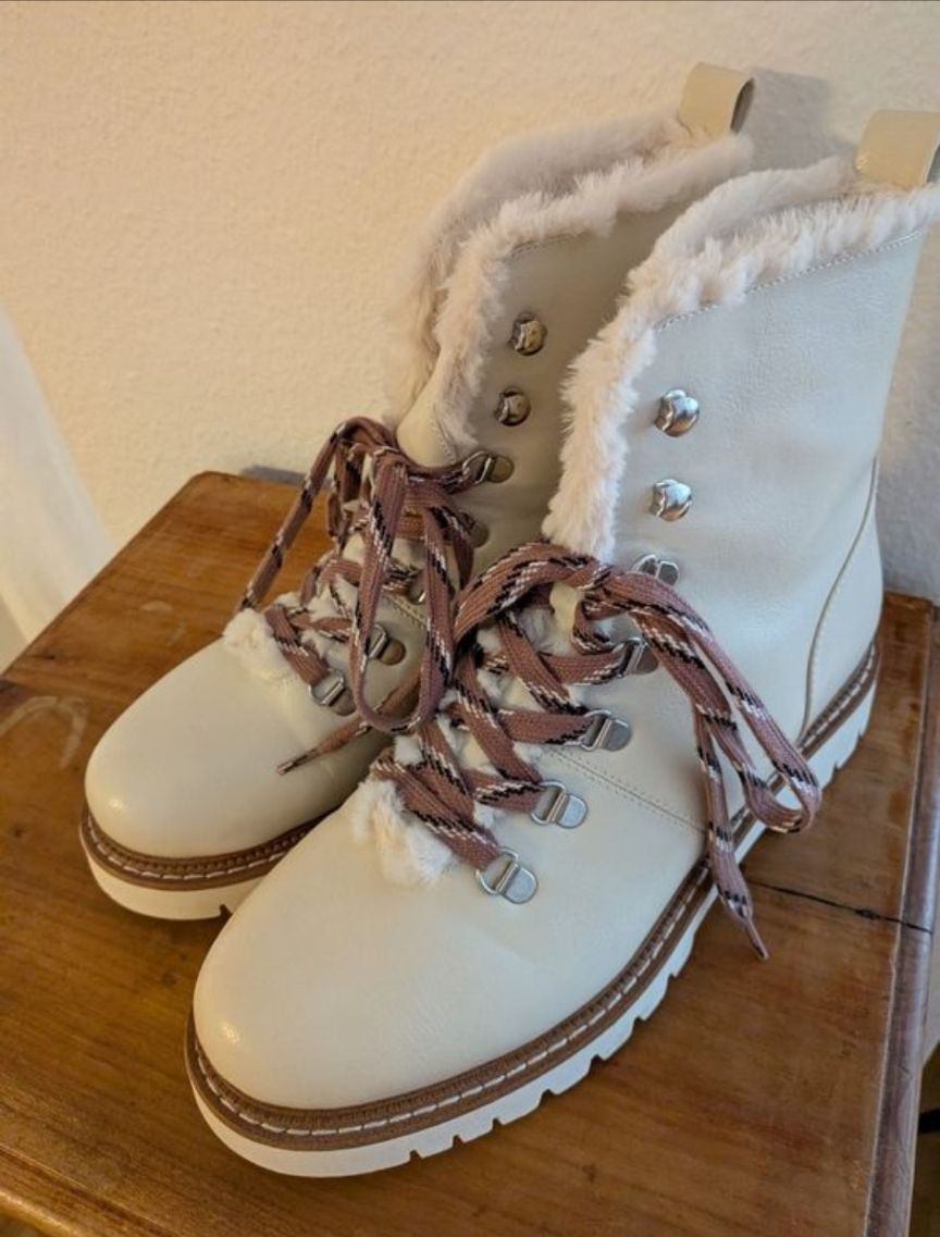 Scarpe da donna: Winter Boots/Schuhe, Gr. 42 – Nuovo (secondo la descrizione) da Zürich venduto da Lalelu011